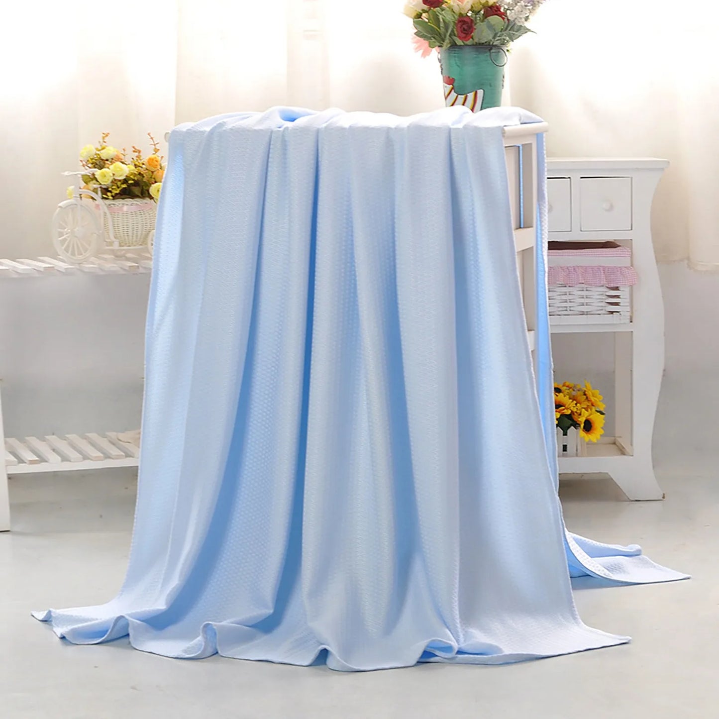 Bamboo Cooling Blanket – Ultra Light & Breathable